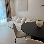 Rd Apartment Collection