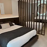 Rd Apartment Collection